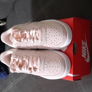 Nike Court Vision Low Sneakers